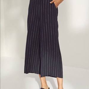 Aritzia Wilfred Faun Pant in Grey Stripe